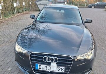 Audi A5 146.000 km 9.950 &euro; Düsseldorf 40229