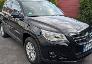 VW Tiguan 105.000 km 11.499 &euro; Willich 47877