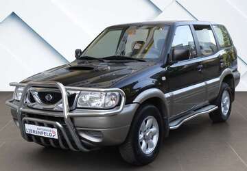 Nissan Terrano 150.000 km 9.990 &euro; Düsseldorf 40231