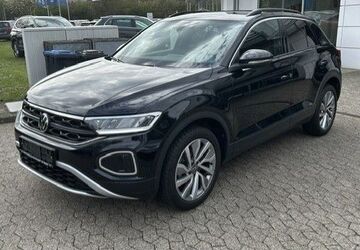 VW T-Roc 7.668 km 25.990 &euro; Düsseldorf 40472