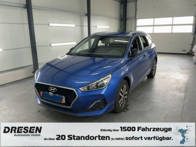 Hyundai i30 29.083 km 15.450 &euro; Mönchengladbach 41061