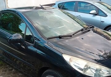 Peugeot 207 118.000 km 3.600 &euro; Viersen 41748