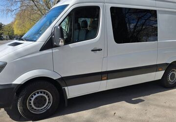 Mercedes-Benz Sprinter 423.644 km 10.500 &euro; Duisburg 47138
