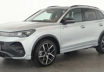 VW Tiguan 25.600 km 45.384 &euro; Düsseldorf 40233