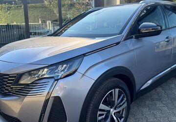 Peugeot 5008 61.915 km 22.880 &euro; Krefeld 47799