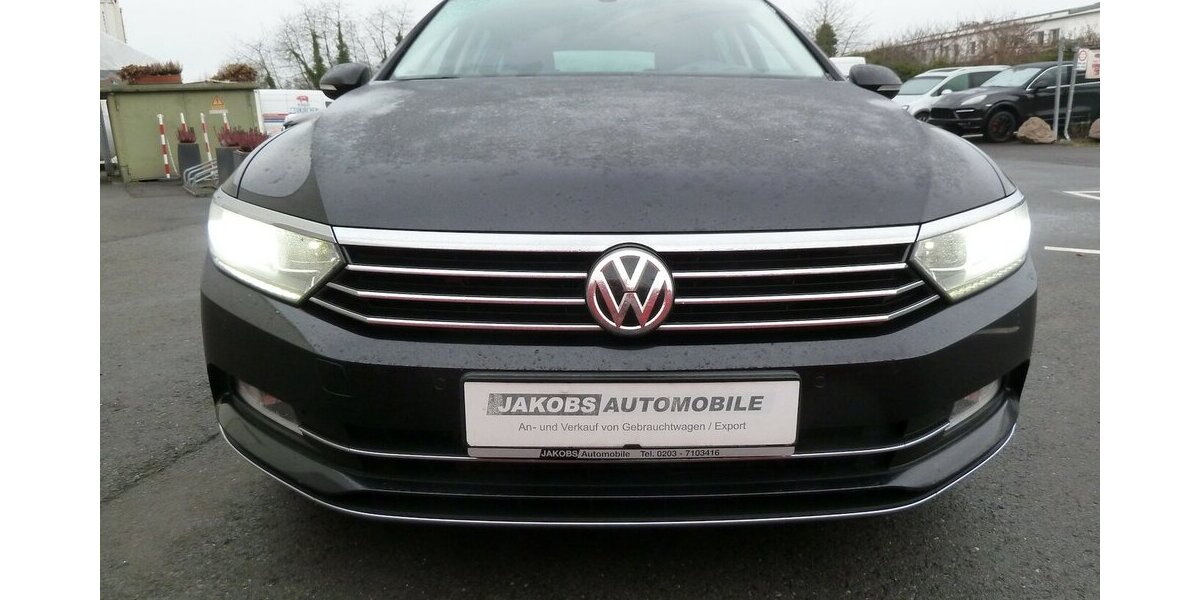 VW Passat 2.0 TDI Highline DSG STH Navi kl. Mängel 110.000 km 15.900 &euro; Ratingen 40885