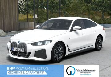 BMW i4 13.719 km 52.780 &euro; Mülheim 45472