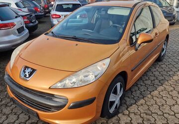 Peugeot 207 180.400 km 800 &euro; Wegberg 41844