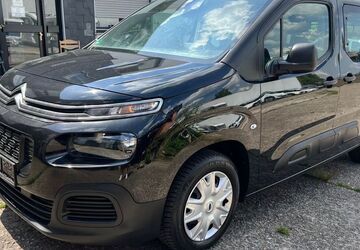 Citroen Berlingo 143.000 km 8.950 &euro; Mülheim 45479