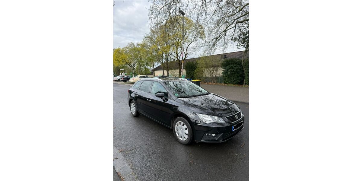 Seat Leon 137.000 km 12.200 &euro; Düsseldorf 40597