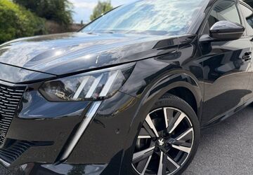 Peugeot 208 53.485 km 14.499 &euro; Düsseldorf 40233
