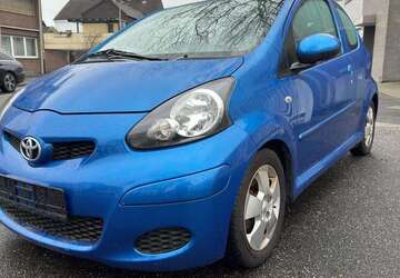 Toyota Aygo 71.500 km 3.750 &euro; Mönchengladbach 41238