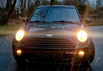 Mini Cooper D Clubman 241.757 km 3.900 &euro; Mönchengladbach 41189