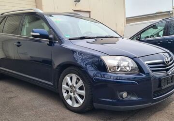 Toyota Avensis 224.000 km 3.200 &euro; Mönchengladbach 41238