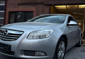 Opel Insignia 201.000 km 3.299 &euro; Willich 47877