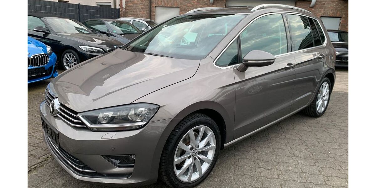 VW Golf Sportsvan 105.000 km 14.950 &euro; Moers 47443