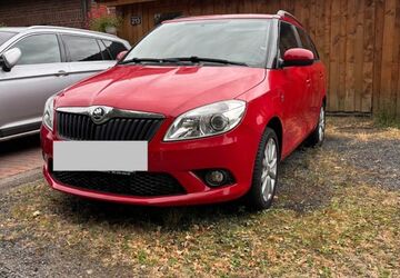 Skoda Fabia 65.741 km 9.500 &euro; Duisburg 47228