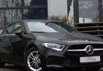 Mercedes-Benz A 180 168.614 km 16.900 &euro; Neuss 41469