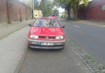 VW Golf 129.800 km 1.800 &euro; Mönchengladbach 41061