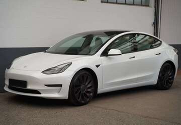 Tesla Model 3 77.278 km 26.950 &euro; Mönchengladbach 41236