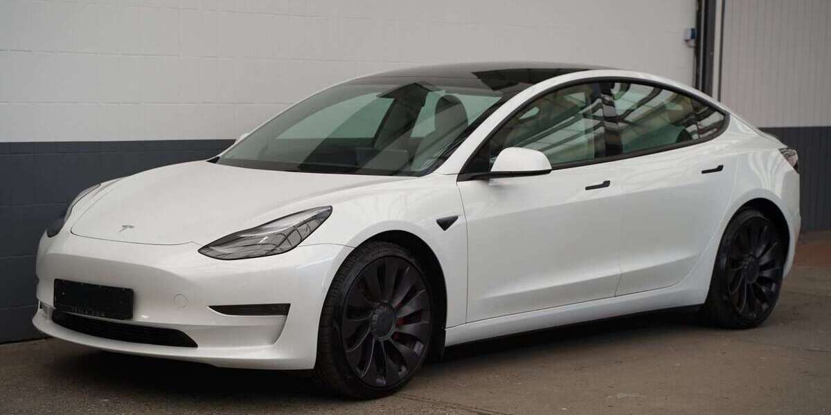 Tesla Model 3 77.278 km 26.950 &euro; Mönchengladbach 41236