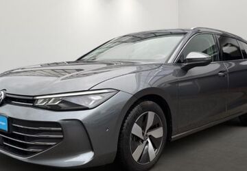 VW Passat 8.140 km 36.980 &euro; Mülheim 45478