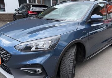 Ford Focus 149.700 km 11.880 &euro; Düsseldorf 40549