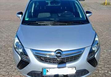 Opel Zafira 155.000 km 8.800 &euro; Neuss 41466