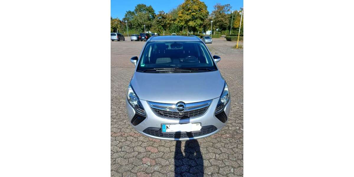 Opel Zafira 155.000 km 8.800 &euro; Neuss 41466
