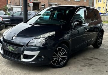 Renault Scenic 216.963 km 2.599 &euro; Mönchengladbach 41238
