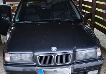 BMW 216 Gran Coupé 62.000 km 3.600 &euro; Wegberg 41844