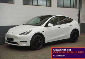 Tesla Model Y 34.287 km 37.450 &euro; Mönchengladbach 41236