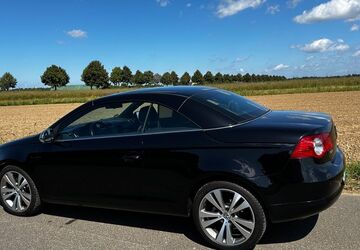 VW Eos 150.000 km 6.499 &euro; Korschenbroich 41352