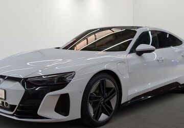 Audi e-tron GT 89.727 km 54.850 &euro; Mülheim a.d. Ruhr 45481