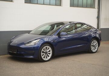 Tesla Model 3 49.998 km 31.650 &euro; Mönchengladbach 41236