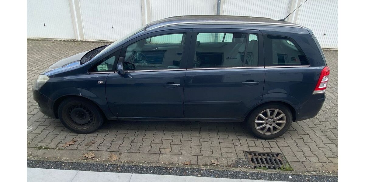 Opel Zafira 187.000 km 1.499 &euro; Mönchengladbach 41238