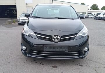 Toyota Verso 169.000 km 7.000 &euro; Mönchengladbach 41065