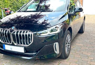 BMW 218 Active Tourer 42.970 km 29.870 &euro; Grefrath , Niederrhein 47929