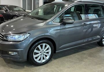 VW Touran 202.000 km 12.300 &euro; Willich 47877
