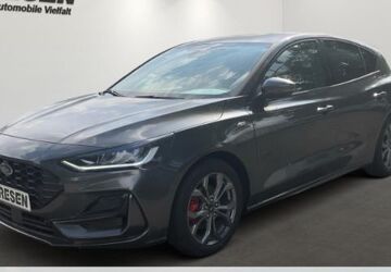 Ford Focus 4.094 km 27.450 &euro; Mönchengladbach 41061