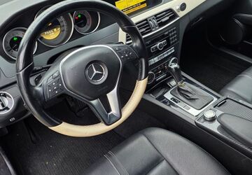 Mercedes-Benz C 250 214.942 km 11.800 &euro; krefeld 47804