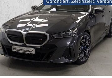 BMW i5 14.275 km 70.440 &euro; Düsseldorf 40595