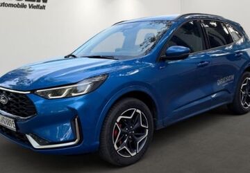 Ford Kuga 8.800 km 39.950 &euro; Neuss 41464