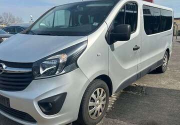 Opel Vivaro 165.000 km 11.990 &euro; Neuss 41469