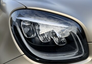 Smart ForTwo 1.621 km 18.450 &euro; Mönchengladbach 41061