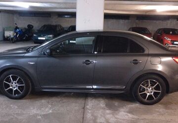 Suzuki Kizashi 151.000 km 7.700 &euro; Düsseldorf 40233