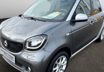 Smart ForFour 8.882 km 17.980 &euro; Willich 47877