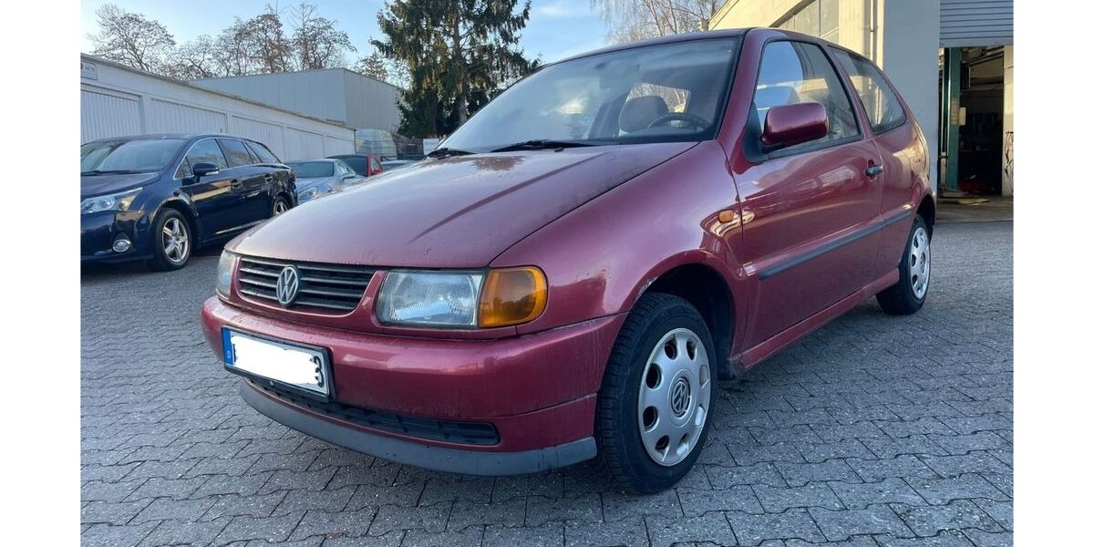 VW Polo 143.000 km 1.490 &euro; Mönchengladbach 41238