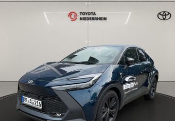 Toyota C-HR 8.736 km 28.680 &euro; Krefeld 47809