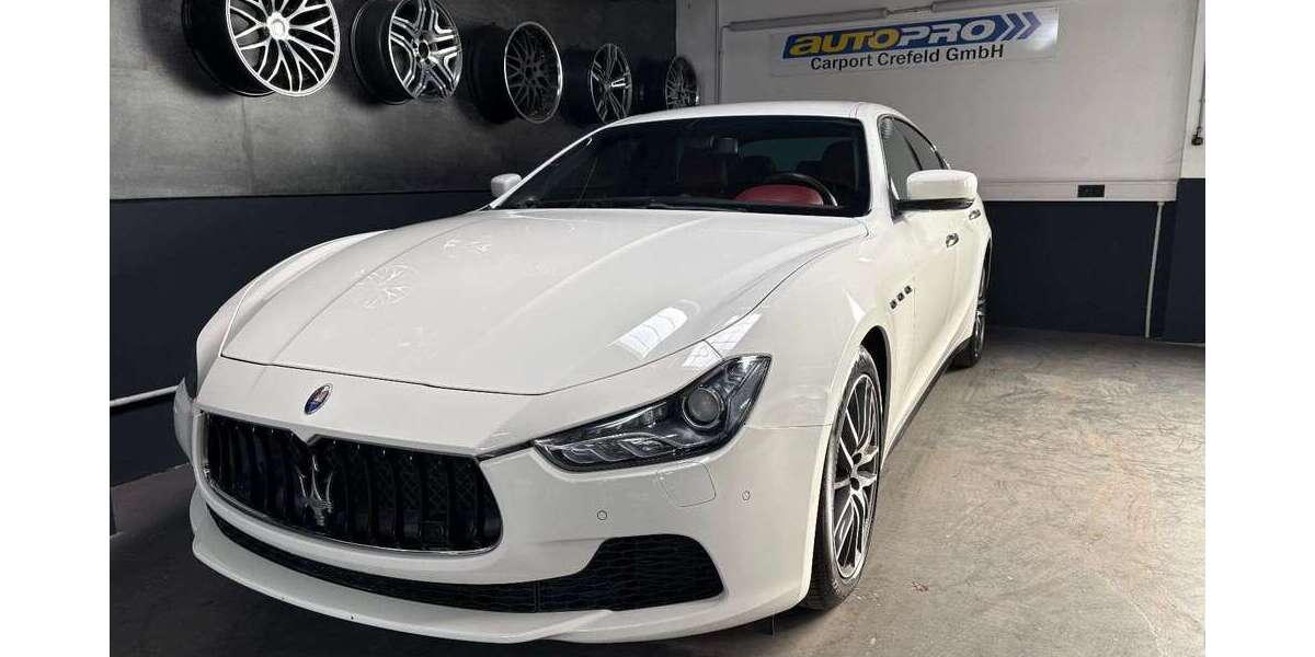 Maserati Ghibli 120.044 km 26.990 &euro; Krefeld 47800